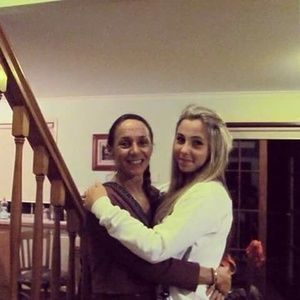 Meet your Posher, Denise